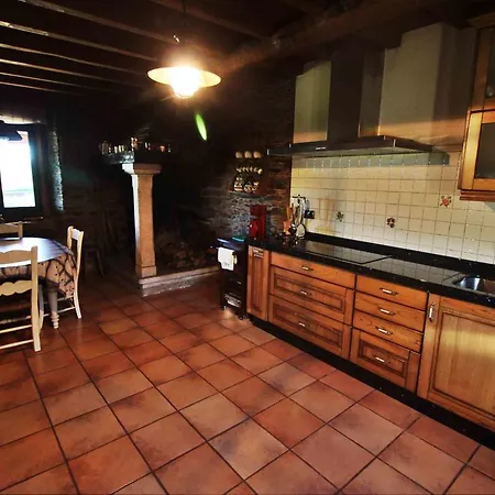 Casa De Oroso * シグエイロ